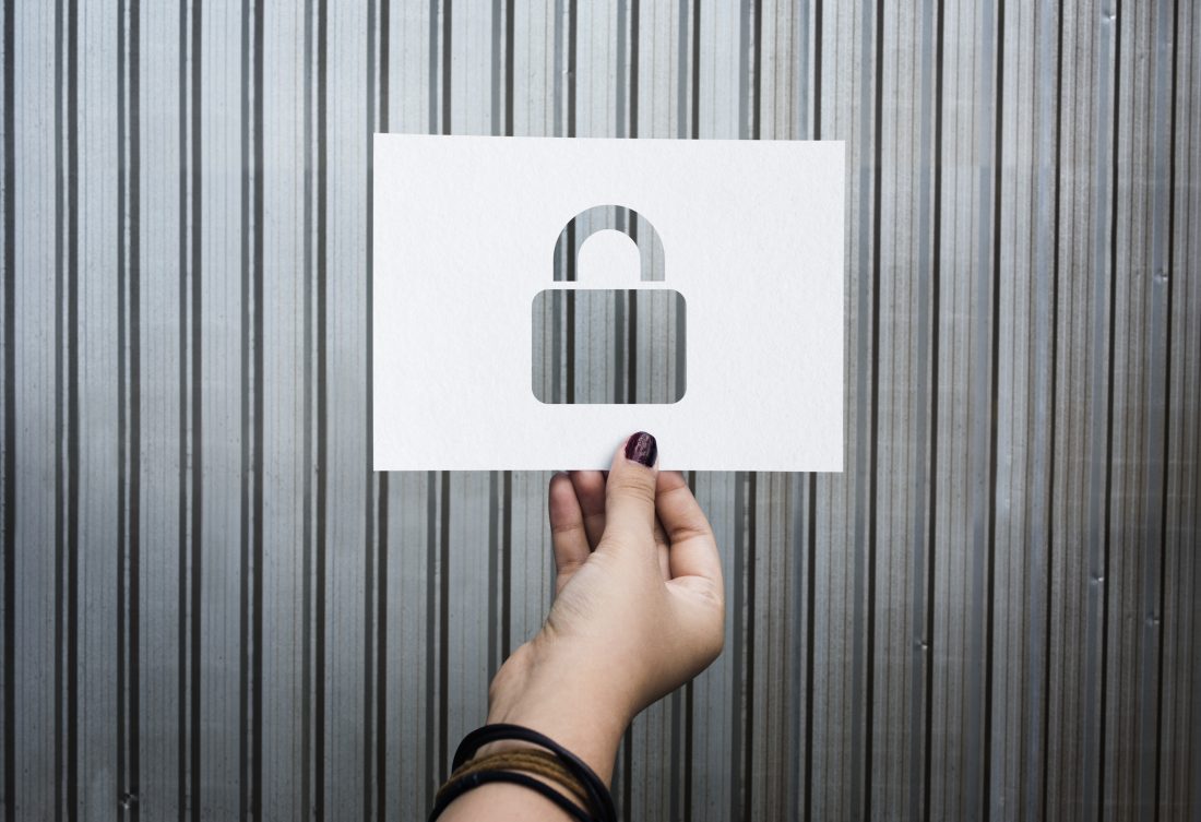 Я хочу створити ШІ-компаньйона, який допомагатиме людям. Що робити?