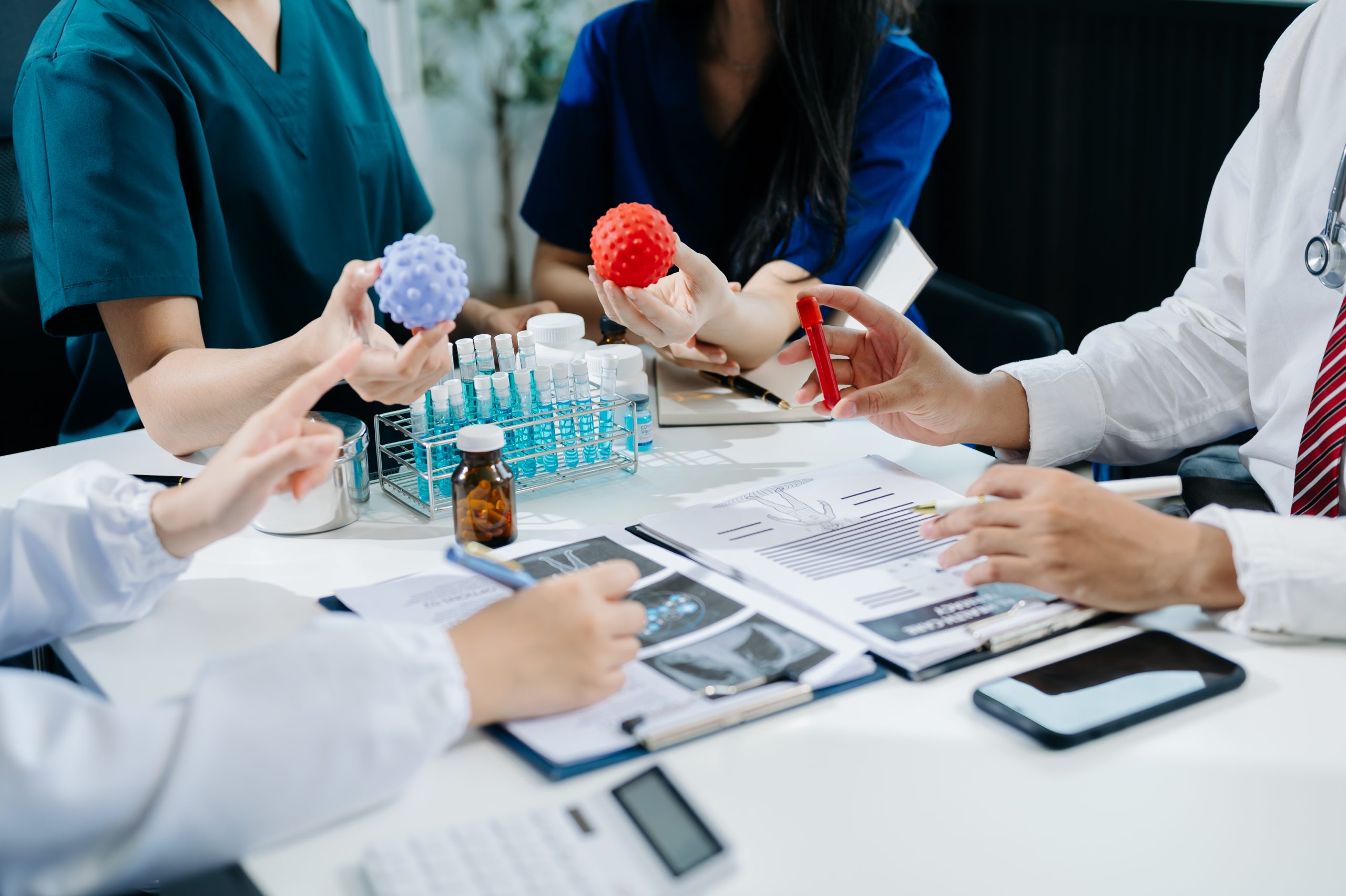 Цілі медицини, діагностики, лікування та управління системами охорони здоров’я.